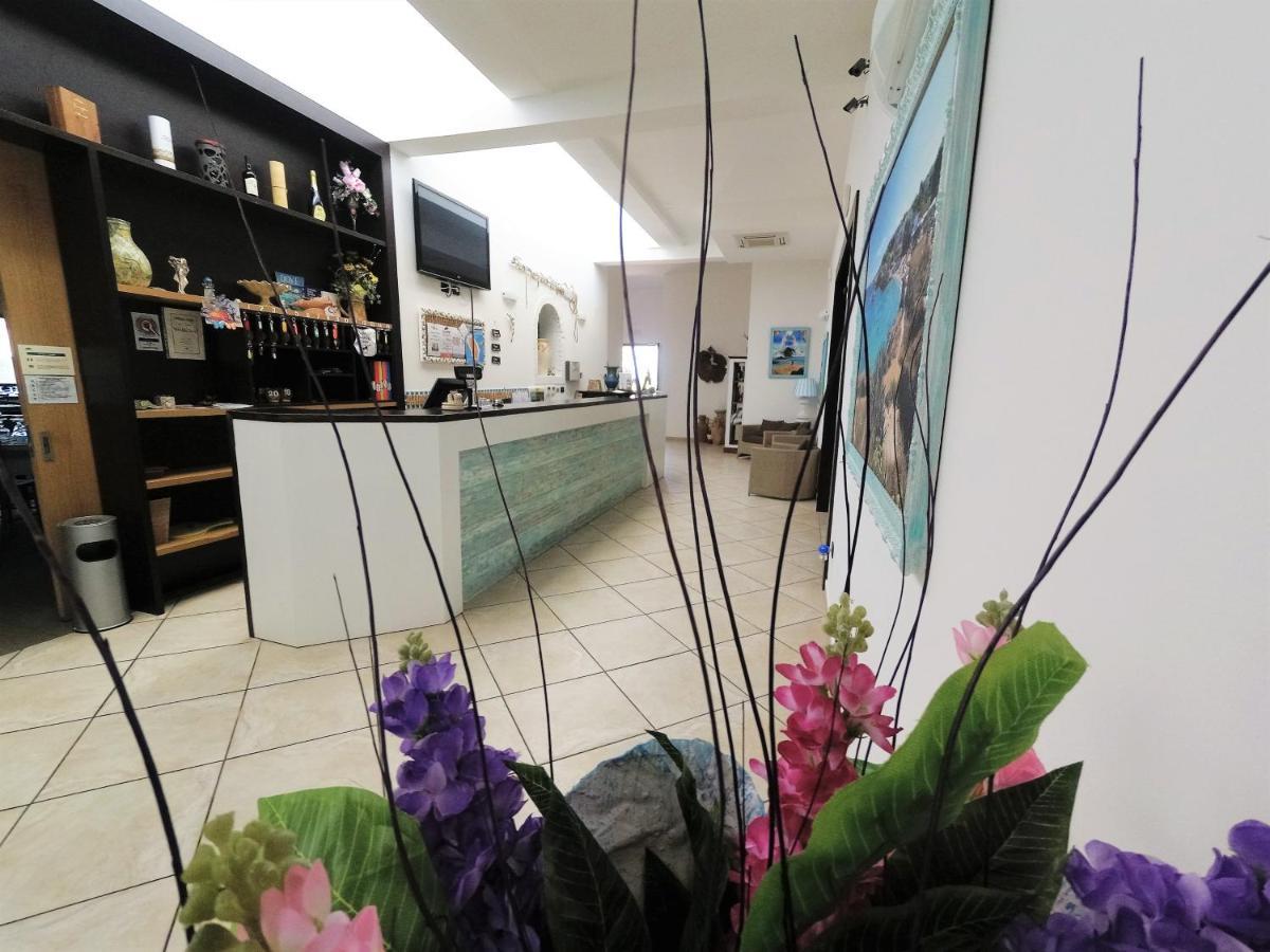Hotel Alba Chiara Sant'Andrea Salento Eksteriør billede