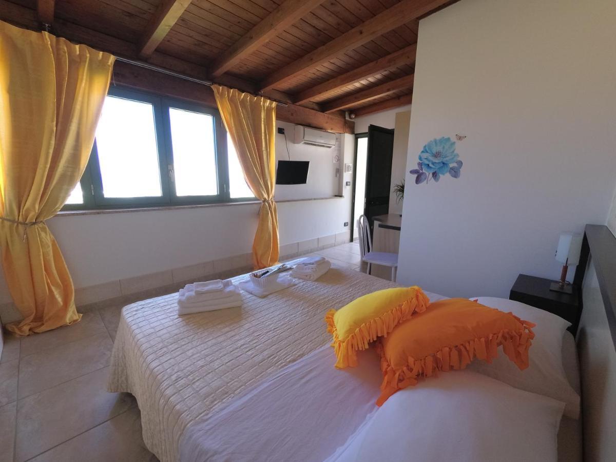Hotel Alba Chiara Sant'Andrea Salento Eksteriør billede