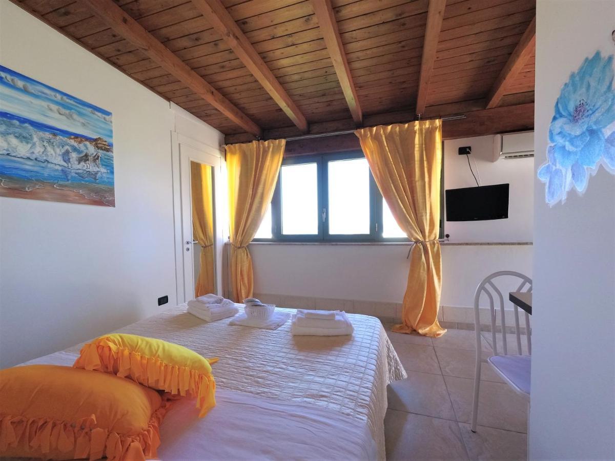 Hotel Alba Chiara Sant'Andrea Salento Eksteriør billede